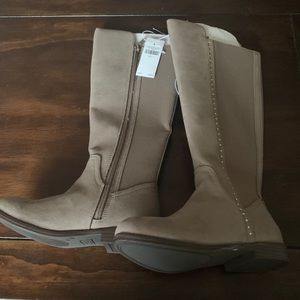 Girls justice boots size 1